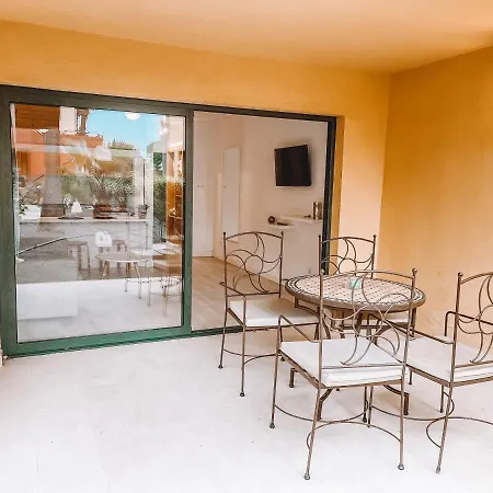 Atlantic Garden Apartment
